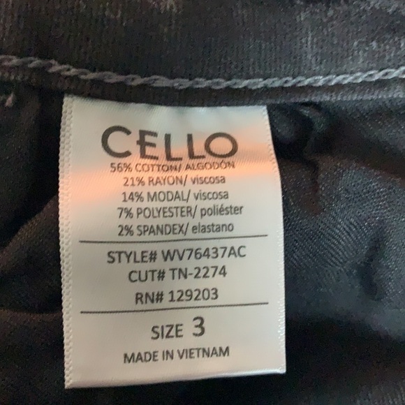 CELLO Grey Wash Mid Rise Straight Ankle Raw Hem Jeans Size 3 - Picture 12 of 14